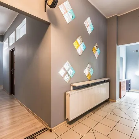 Hostel Tanie Spanie Przy Malcie - Zameldowanie Bezobslugowe - Poznaň