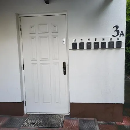 Tanie Spanie Przy Malcie - Zameldowanie Bezobslugowe - Hostel Poznaň