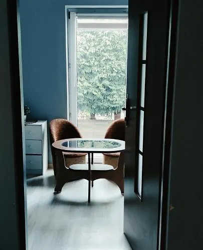 ホステル Tanie Spanie Przy Malcie - Zameldowanie Bezobslugowe - ポズナン