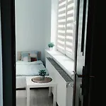 Hostel Tanie Spanie Przy Malcie - Zameldowanie Bezobslugowe -