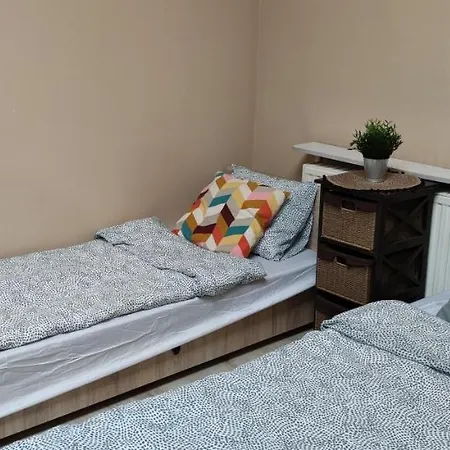 Tanie Spanie Przy Malcie - Zameldowanie Bezobslugowe - Хостел