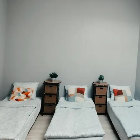 Tanie Spanie Przy Malcie - Zameldowanie Bezobslugowe - Hostel Posen