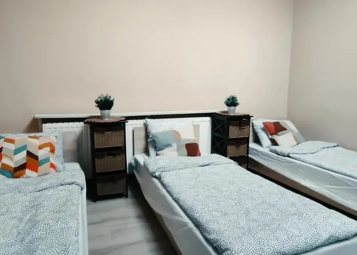 Tanie Spanie Przy Malcie - Zameldowanie Bezobslugowe - Hostel Poznan