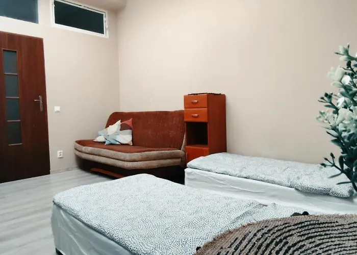 Hostel Tanie Spanie Przy Malcie - Zameldowanie Bezobslugowe -